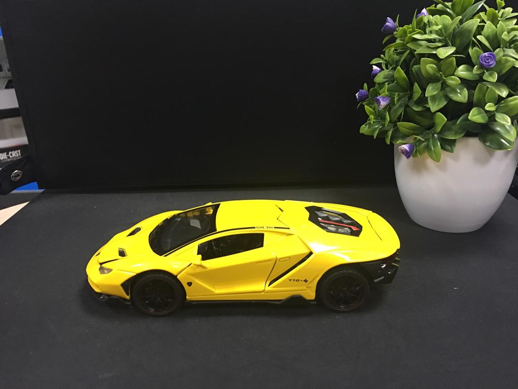 SP006006 [Chezhi] Lamborghini Aventador LP770 124 [Yellow]