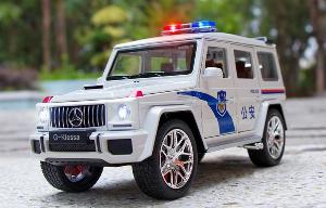 Mô hình xe cảnh sát Mercedes G63 Police 1:24 có đèn còi hú