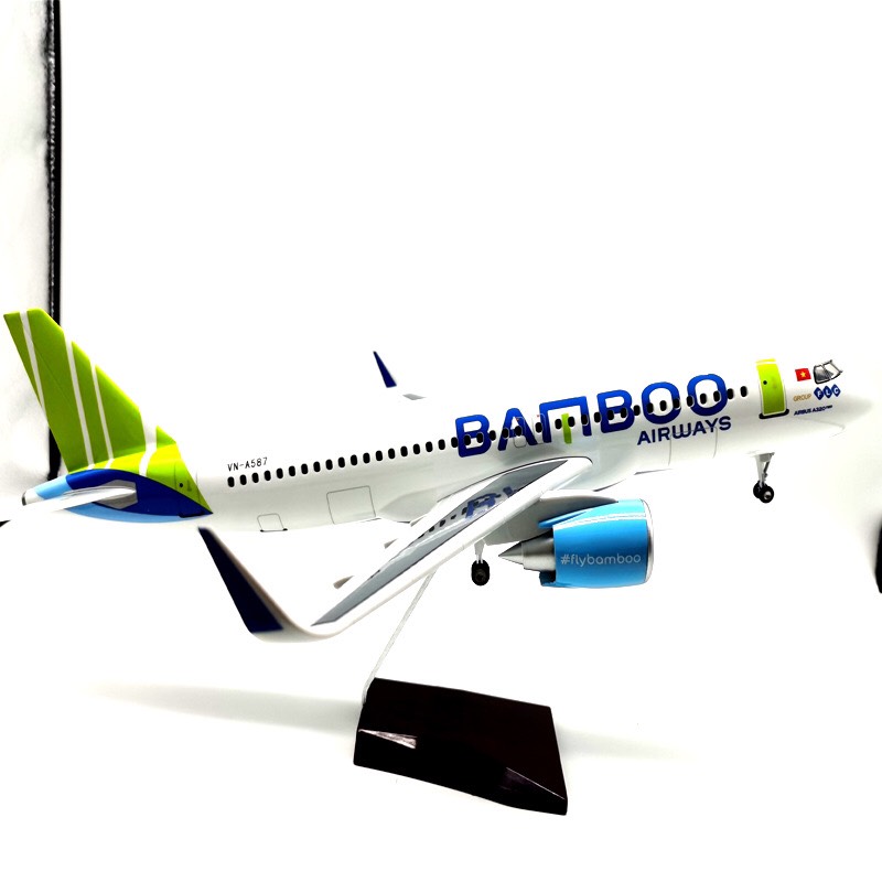 Mô hình máy bay Bamboo Airways 47 cm B787 cao cấp có đèn led bánh xe