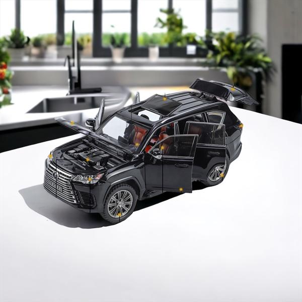 Mô hình xe ô tô Lexus LX600 1:24 - Black