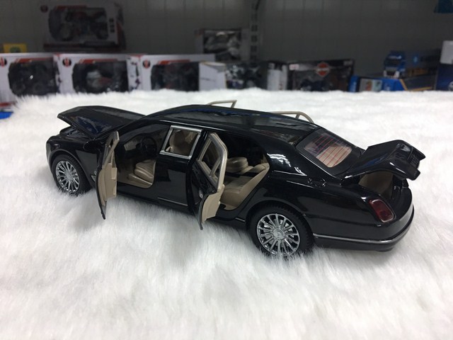 Mô hình xe Bentley Mulsanne 1:24 [Black]
