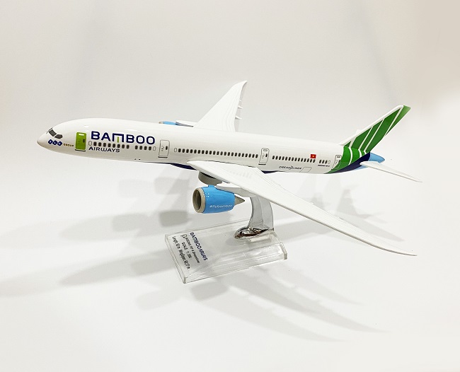 Mô hình máy bay Bamboo Airways B787 32 cm kim loại